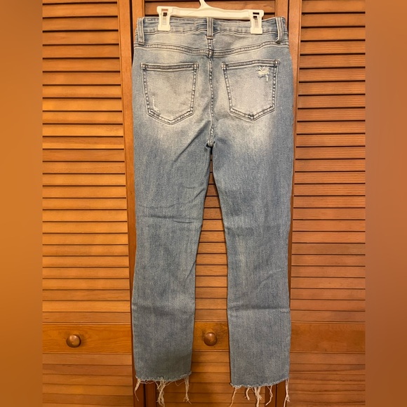 Distressed Jeans 👖 - Picture 2 of 3